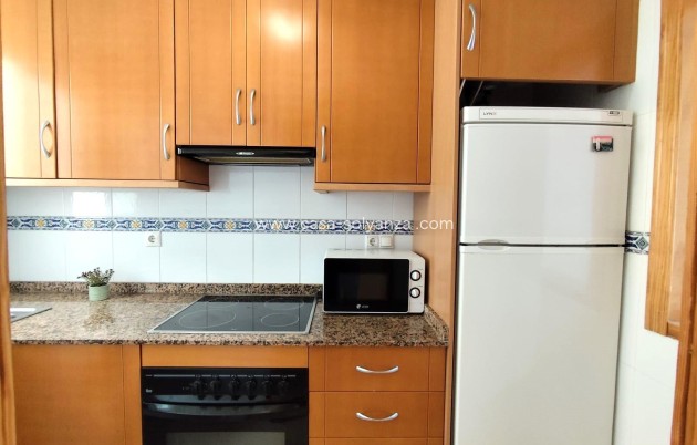 Resale - Apartment / flat - Torrevieja - Center