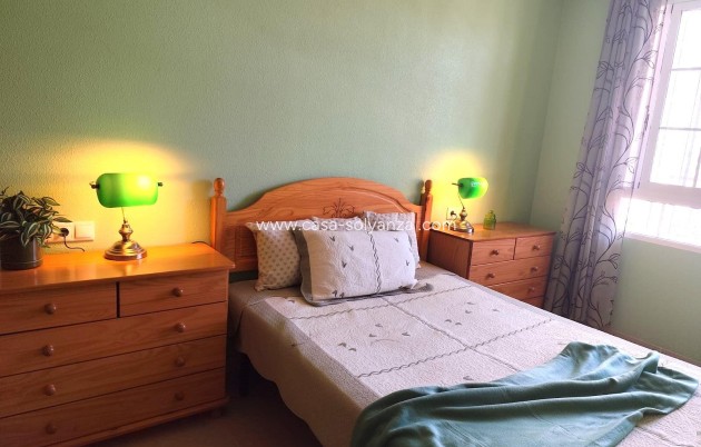 Resale - Apartment / flat - Torrevieja - Center