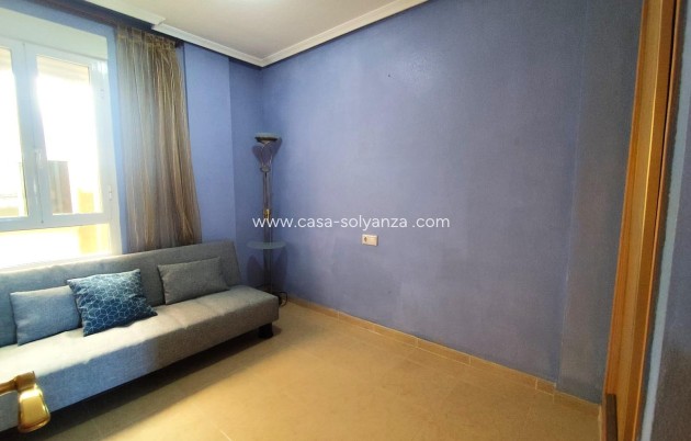 Resale - Apartment / flat - Torrevieja - Center