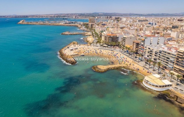 Resale - Apartment / flat - Torrevieja - Center