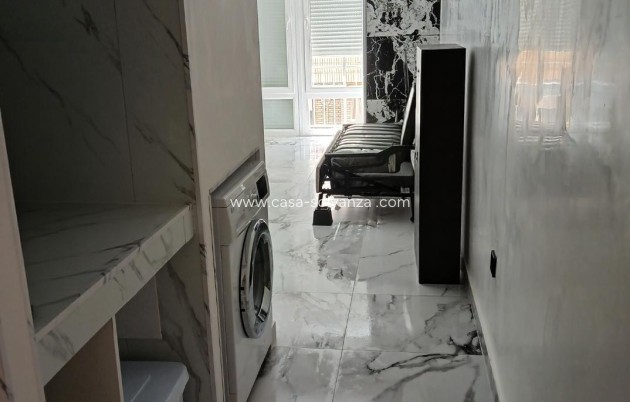 Revente - Appartement - Torrevieja - Center