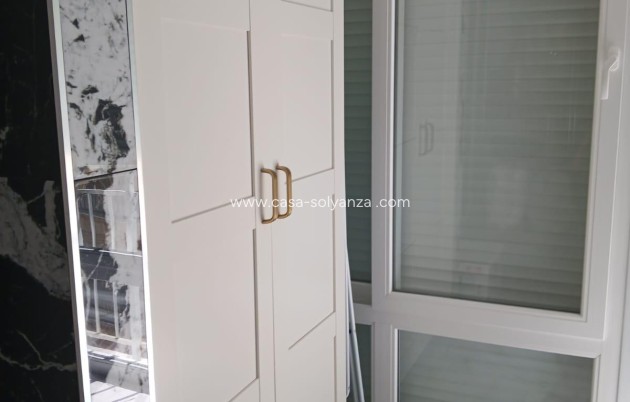 Revente - Appartement - Torrevieja - Center