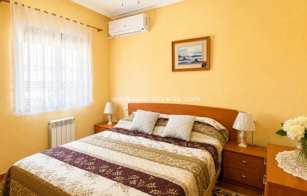 Herverkoop - Villa - Orihuela Costa