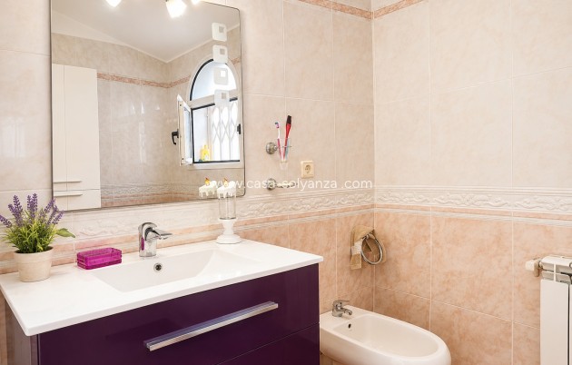 Herverkoop - Villa - Orihuela Costa