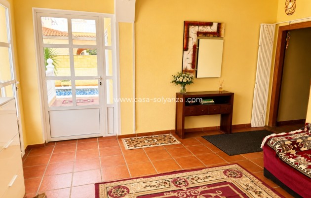 Herverkoop - Villa - Orihuela Costa