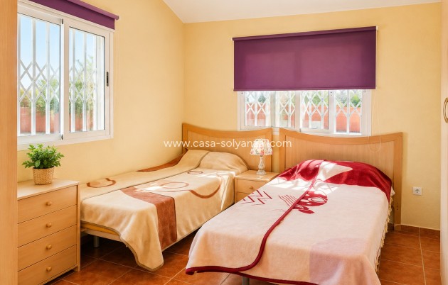 Herverkoop - Villa - Orihuela Costa