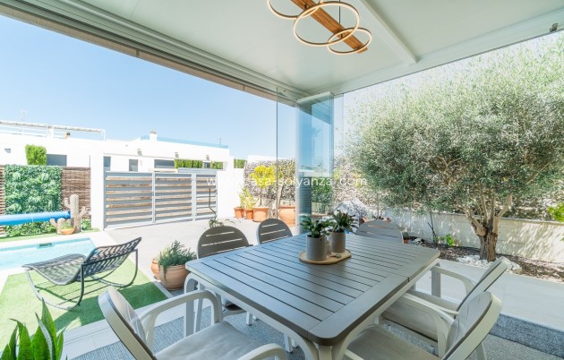 Reventa - Villa - Vistabella Golf Entre Naranjos - Inland