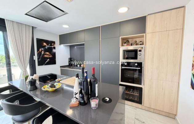 Reventa - Apartamento / piso - Orihuela Costa - Los Almendros-La Florida