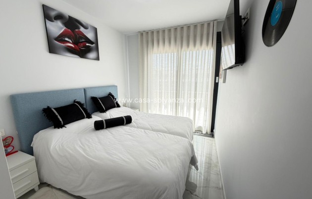 Reventa - Apartamento / piso - Orihuela Costa - Los Almendros-La Florida