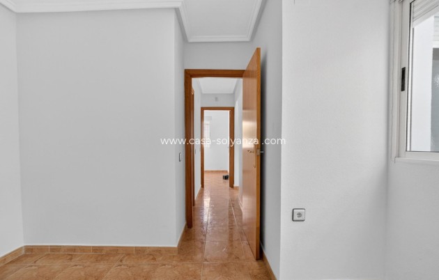 Resale - Ground Floor - Torrevieja - El limonar
