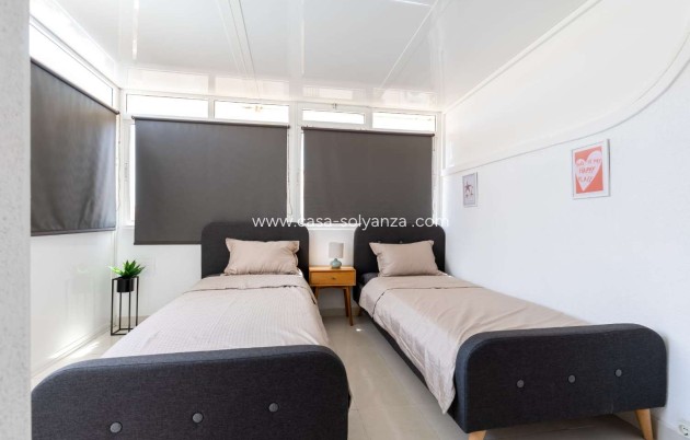 Alquiler a corto plazo - Apartamento / piso - Orihuela - La Zenia