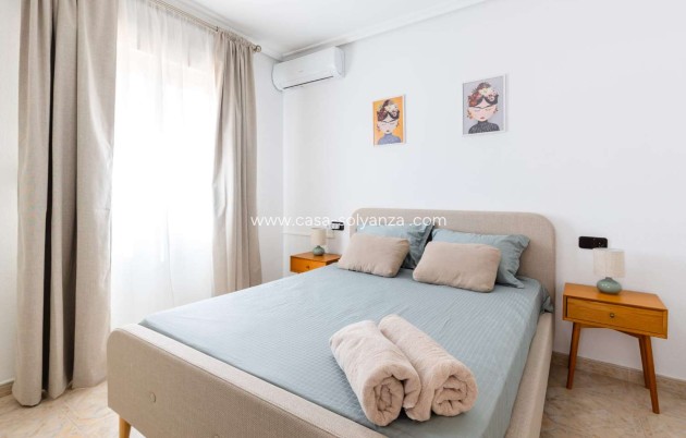 Alquiler a corto plazo - Apartamento / piso - Orihuela - La Zenia
