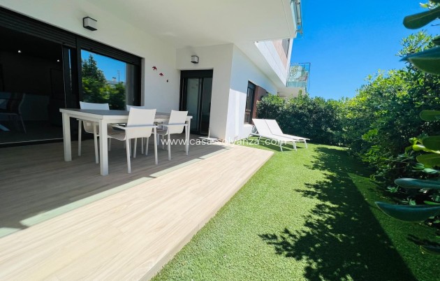 Reventa - Apartamento / piso - Vistabella Golf Entre Naranjos - Inland