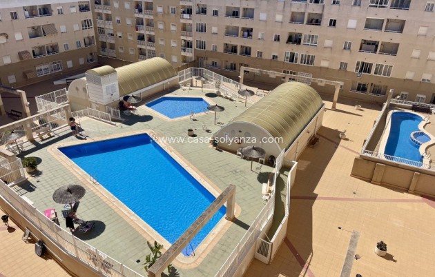 Resale - Apartment / flat - Torrevieja - Costa Blanca