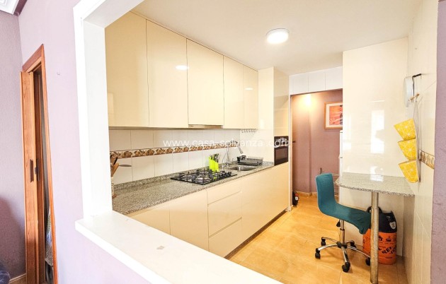 Herverkoop - Appartement / flat - Torrevieja - PARQUE DE LAS NACIONES