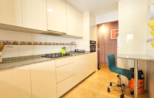 Herverkoop - Appartement / flat - Torrevieja - PARQUE DE LAS NACIONES