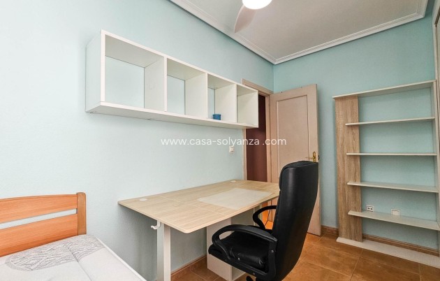 Herverkoop - Appartement / flat - Torrevieja - PARQUE DE LAS NACIONES