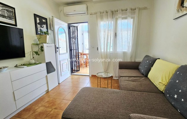 Resale - Bungalow - Torrevieja - Nueva Torrevieja