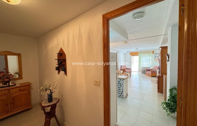 Resale - Apartment / flat - Torrevieja - Center