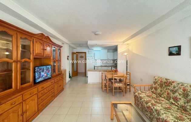 Resale - Apartment / flat - Torrevieja - Center
