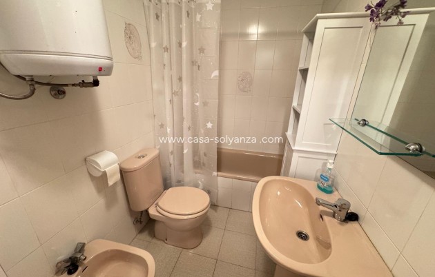 Resale - Apartment / flat - Torrevieja - Center