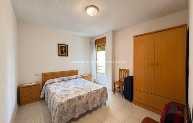 Resale - Apartment / flat - Torrevieja - Center