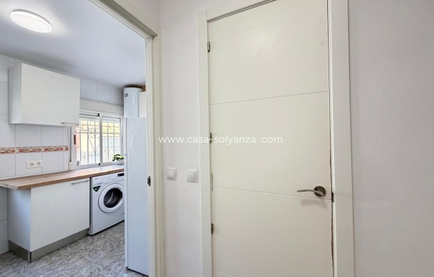 Reventa - Apartamento / piso - Torrevieja - Center