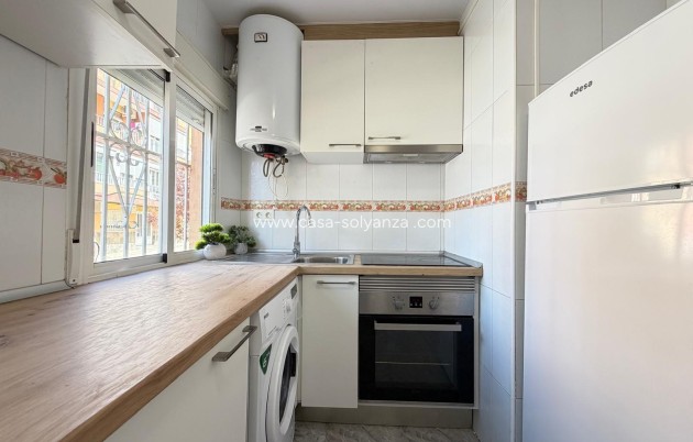 Reventa - Apartamento / piso - Torrevieja - Center
