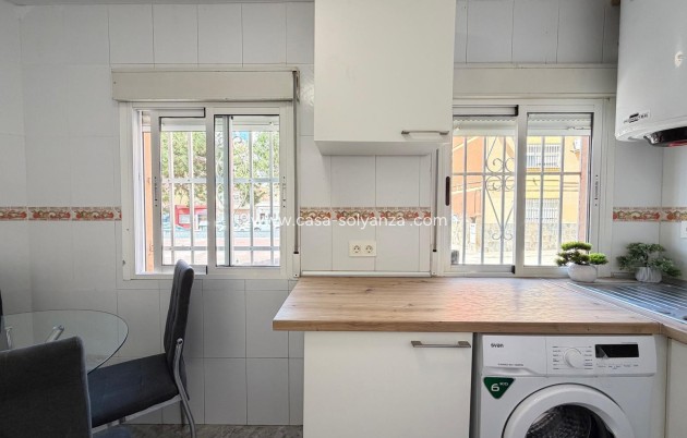 Reventa - Apartamento / piso - Torrevieja - Center