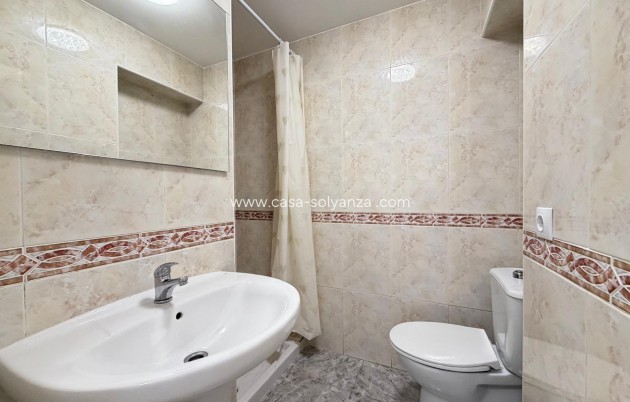 Reventa - Apartamento / piso - Torrevieja - Center