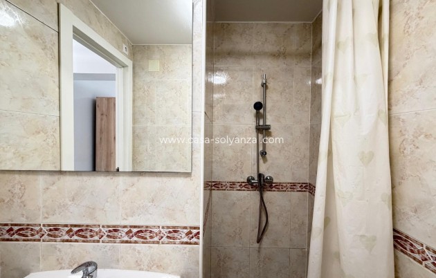 Reventa - Apartamento / piso - Torrevieja - Center