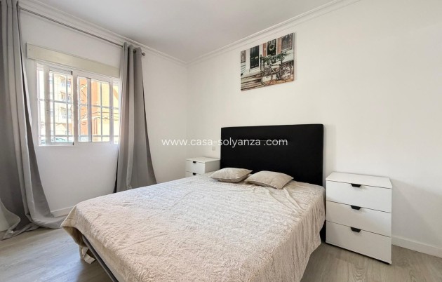 Reventa - Apartamento / piso - Torrevieja - Center