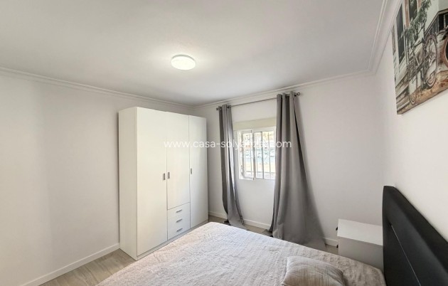 Reventa - Apartamento / piso - Torrevieja - Center