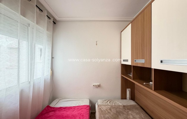 Resale - Apartment / flat - Torrevieja - Playa del Cura