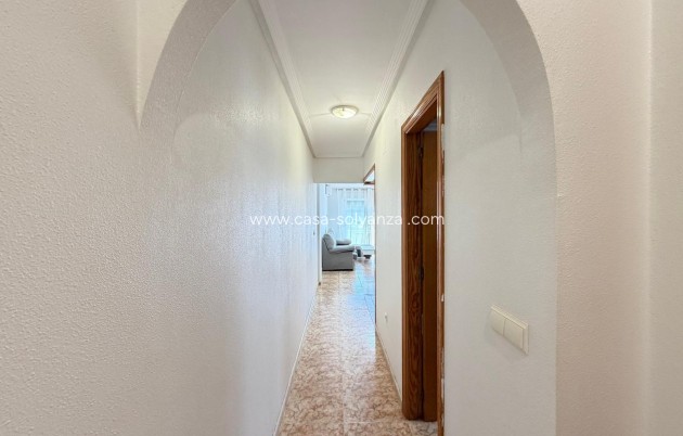 Resale - Apartment / flat - Torrevieja - Playa del Cura