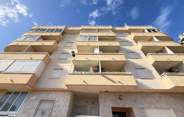 Resale - Apartment / flat - Torrevieja - Playa del Cura