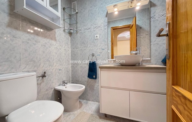 Resale - Apartment / flat - Torrevieja - Playa del Cura