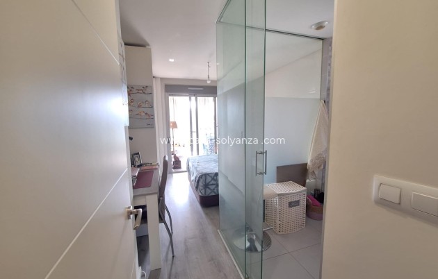 Reventa - Apartamento / piso - Orihuela Costa - Los Dolses