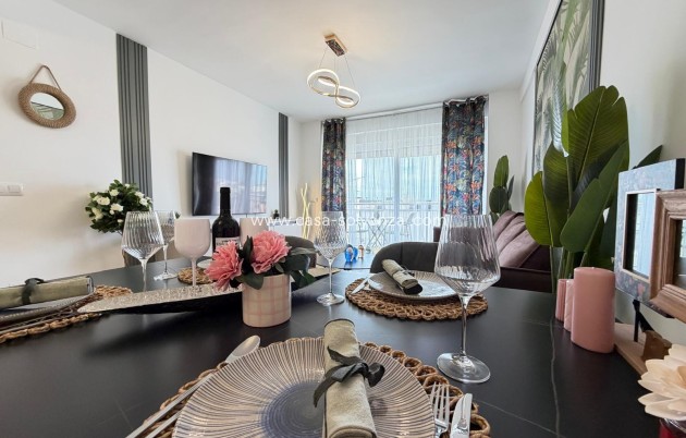 Resale - Apartment / flat - Torrevieja - Center