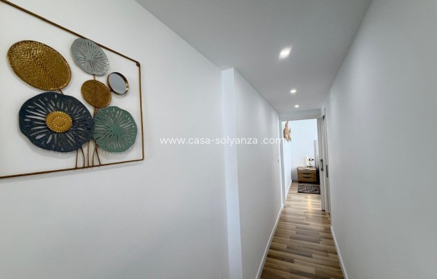 Resale - Apartment / flat - Torrevieja - Center