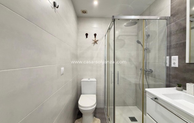Resale - Apartment / flat - Torrevieja - Center