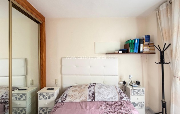 Resale - Apartment / flat - Torrevieja - Acequion