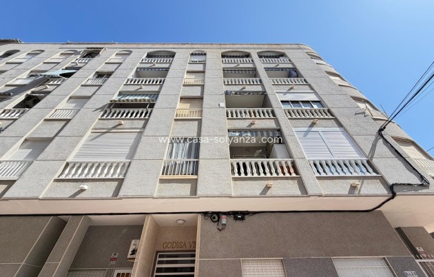 Resale - Apartment / flat - Torrevieja - Acequion
