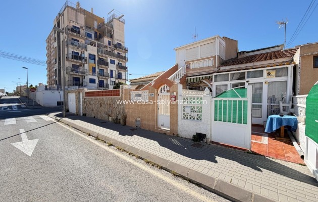 Resale - Townhouse - Torrevieja - Nueva Torrevieja
