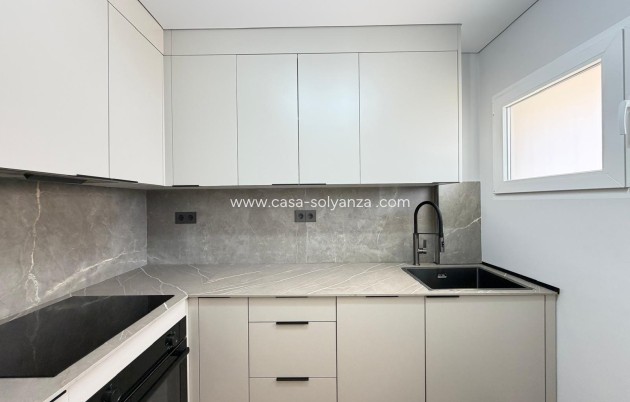 Reventa - Apartamento / piso - Torrevieja - Punta Prima