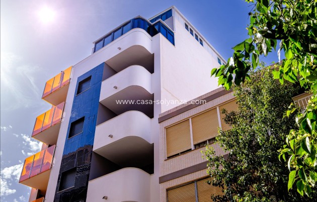 Resale - Apartment / flat - Torrevieja - Playa del Cura