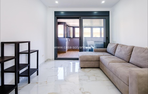 Resale - Apartment / flat - Torrevieja - Playa del Cura