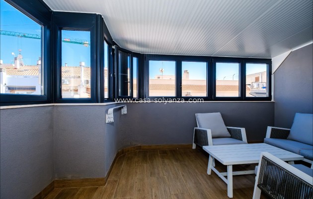 Resale - Apartment / flat - Torrevieja - Playa del Cura