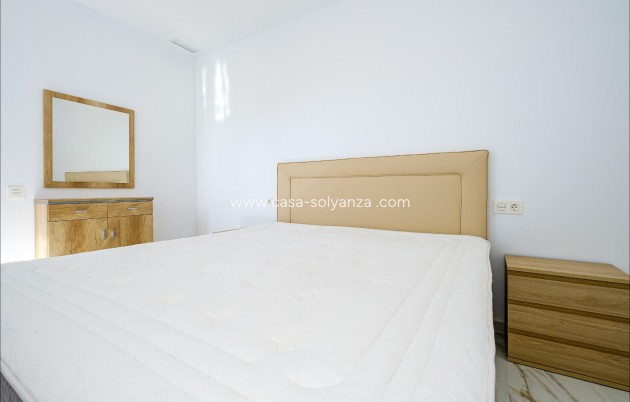 Resale - Apartment / flat - Torrevieja - Playa del Cura