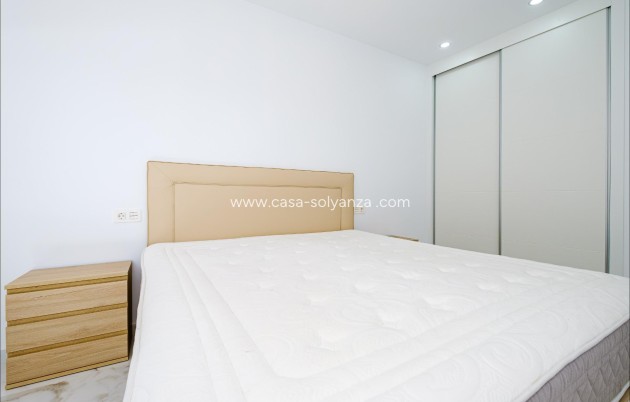 Resale - Apartment / flat - Torrevieja - Playa del Cura